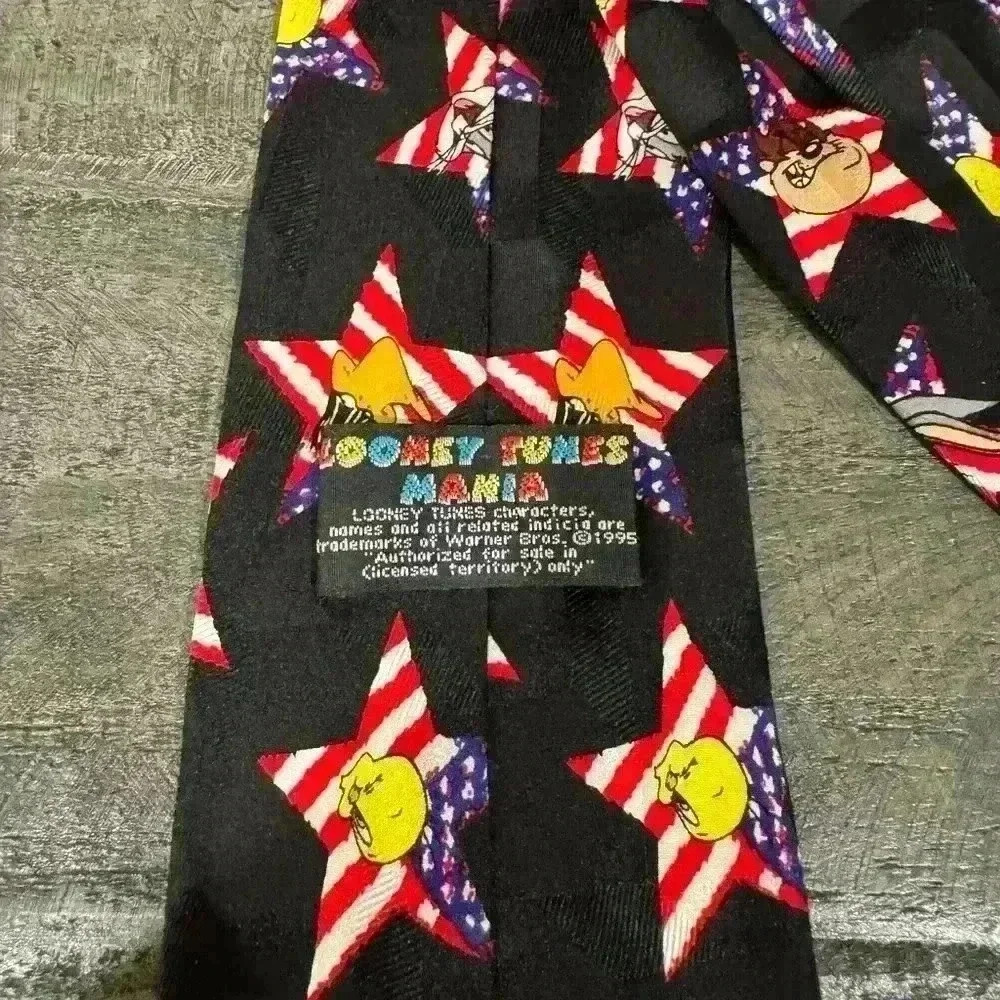 Looney Tunes Patriotic Tie 1995 Stars & Stripes Taz, Tweety, Bugs Bunny Silk - Picture 3 of 4